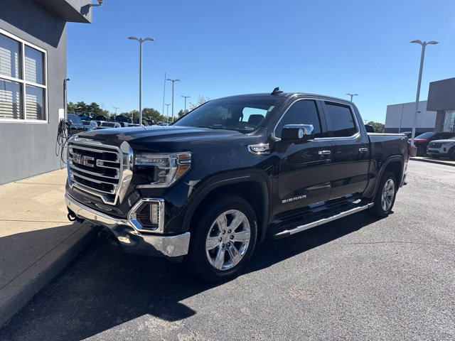 Used 2021 GMC Sierra 1500 SLT w/ SLT Premium Plus Package AWD/4WD image 3