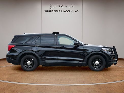 Used 2022 Ford Explorer 4WD Police Interceptor image 4