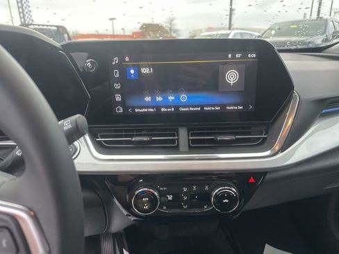 New 2026 Chevrolet Trax LT FWD image 22