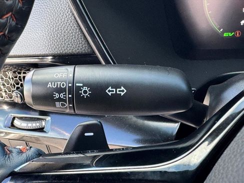 Used 2023 Honda CR-V Sport Touring image 15