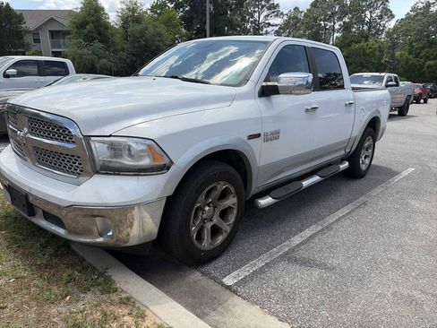 Used 2015 RAM 1500 Laramie w/ Convenience Group RWD image 4