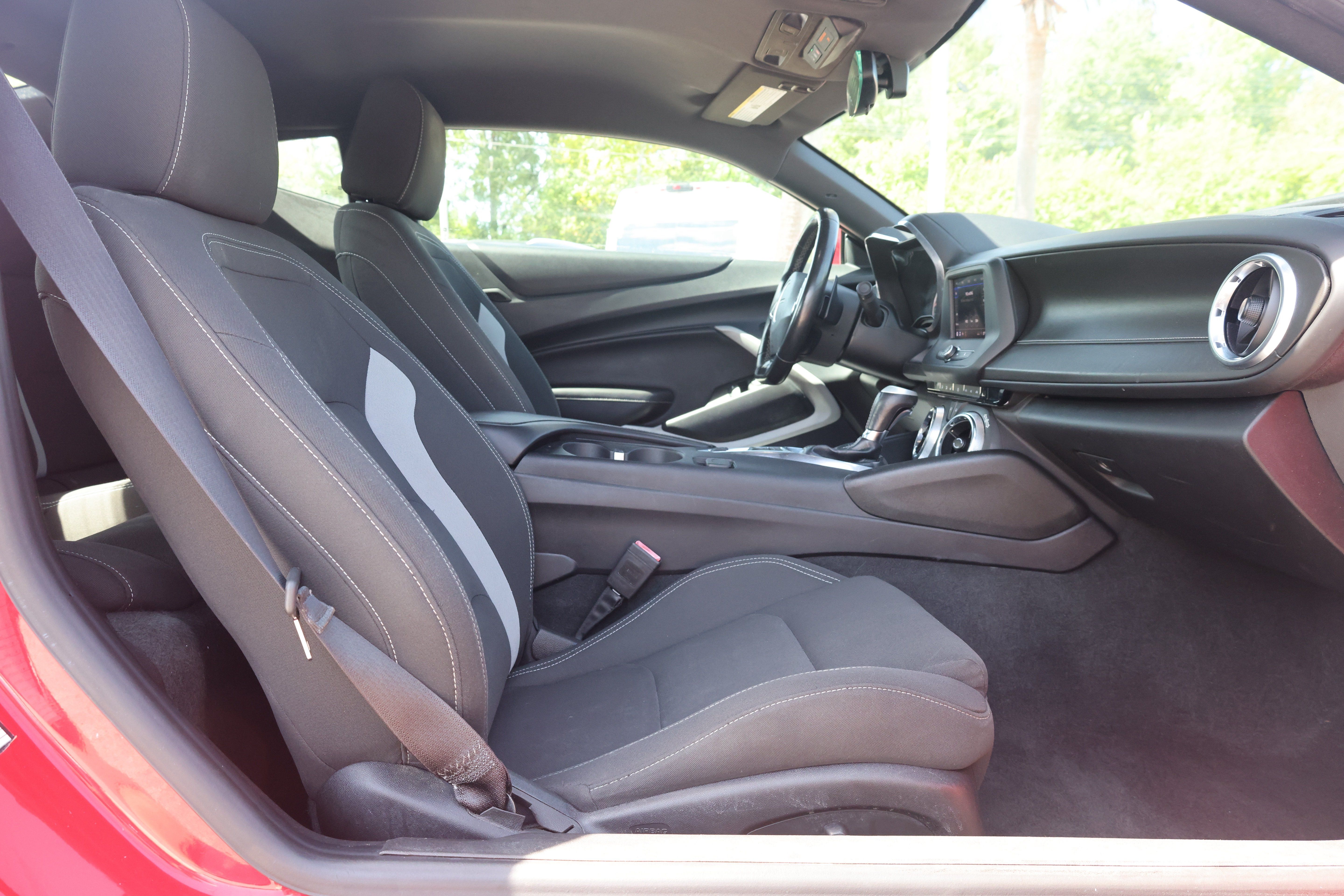 Used 2020 Chevrolet Camaro LT RWD image 24