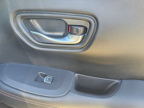 Used 2024 Honda HR-V Sport image 12