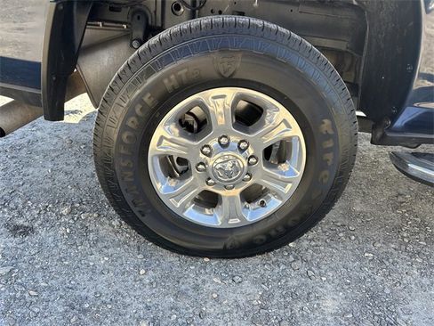 Used 2024 RAM 2500 Big Horn w/ Bed Utility Group image 17