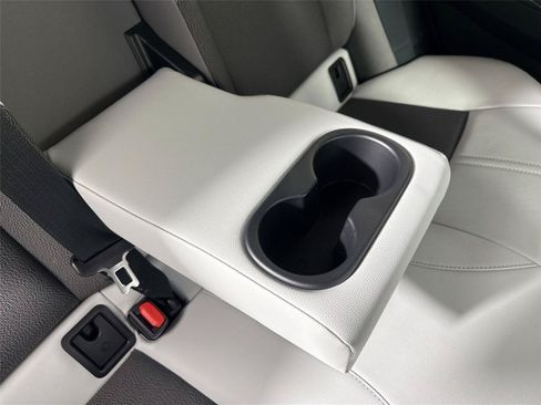 Used 2025 Toyota Corolla XSE FWD image 39