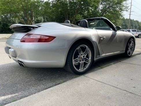 Used 2007 Porsche 911 Cabriolet image 10