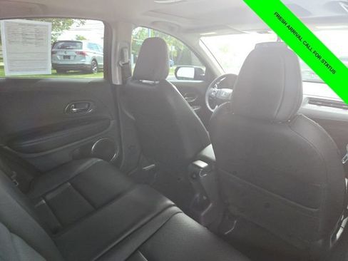 Used 2021 Honda HR-V EX-L image 42