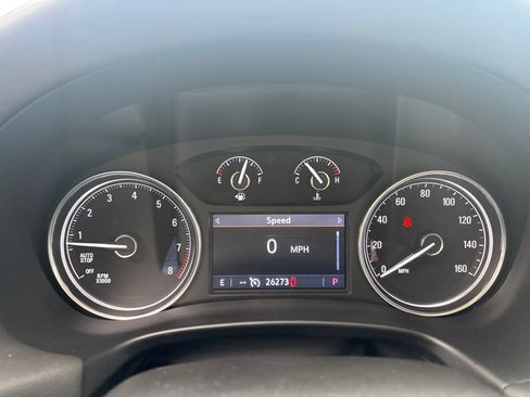 Used 2023 Buick Enclave Essence FWD image 15