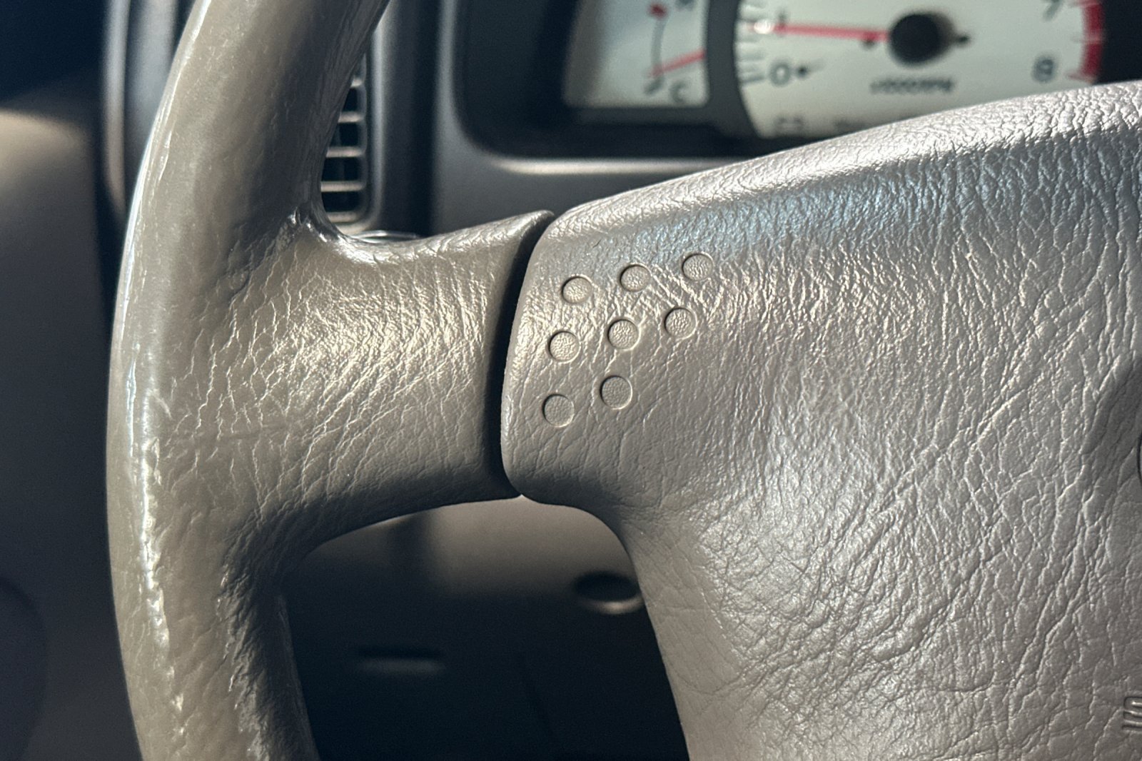 Used 2004 Toyota Tacoma PreRunner RWD image 31