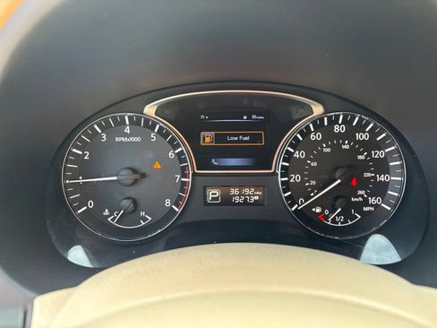 Used 2015 Nissan Altima 2.5 SV w/ Convenience Package FWD image 21