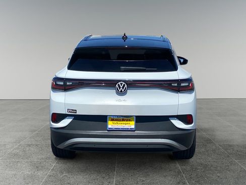 Used 2022 Volkswagen ID.4 Pro S RWD image 4