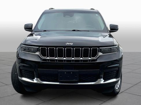 Used 2023 Jeep Grand Cherokee L Laredo image 3