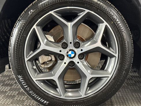 Used 2018 BMW X1 xDrive28i w/ Convenience Package AWD/4WD image 18