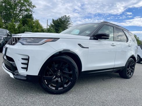 Certified 2025 Land Rover Discovery Dynamic SE AWD/4WD image 38