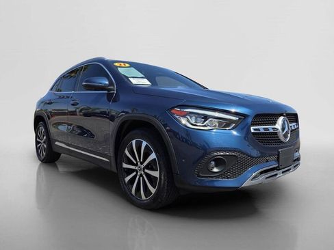 Certified 2021 Mercedes-Benz GLA 250 w/ Premium Package image 7