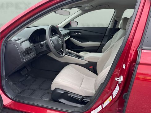 Used 2024 Honda Accord LX image 9