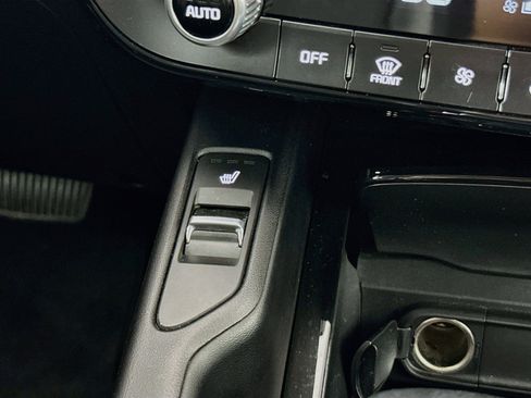Used 2025 Kia Telluride S AWD/4WD image 26