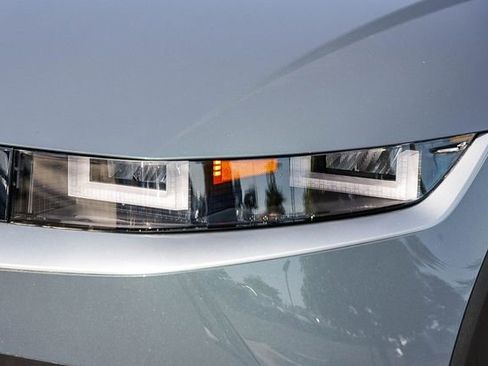 New 2026 Hyundai Ioniq 5 SEL RWD image 8