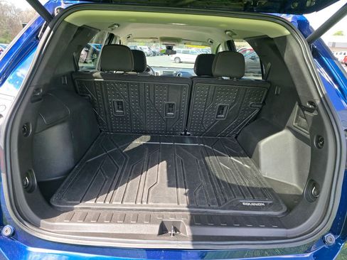 Used 2022 Chevrolet Equinox LT FWD image 11