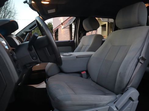 Used 2014 Ford F150 XLT w/ Equipment Group 302A Luxury image 23