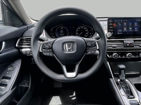 Used 2020 Honda Accord EX image 5