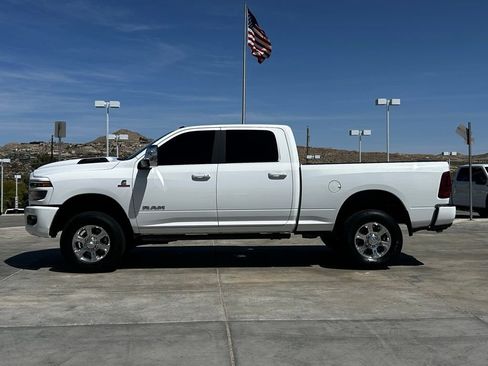 Used 2025 RAM 2500 Laramie image 5