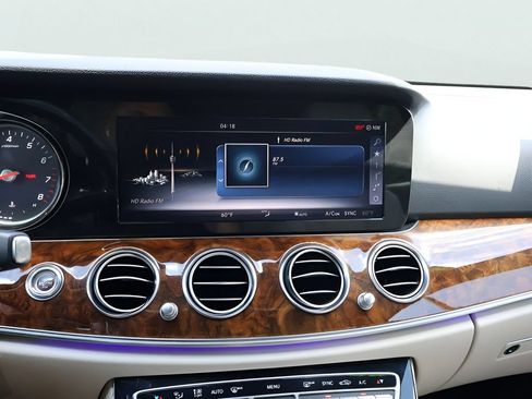 Certified 2017 Mercedes-Benz E 300 4MATIC image 23