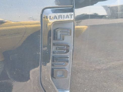 Used 2021 Ford F350 Lariat AWD/4WD image 16