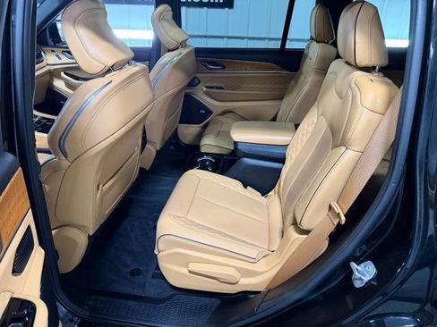 Used 2022 Jeep Grand Cherokee L Summit image 10