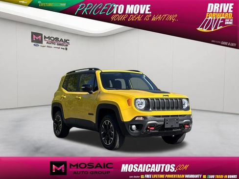 Used 2023 Jeep Renegade Trailhawk AWD/4WD image 1