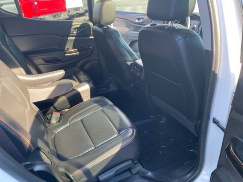 Used 2023 GMC Acadia AT4 w/ Technology Package AWD/4WD image 43