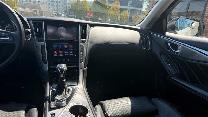 Used 2019 INFINITI Q50 Signature Edition w/ Cargo Package (L96) RWD image 25