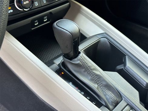 Used 2023 Honda Accord EX image 25