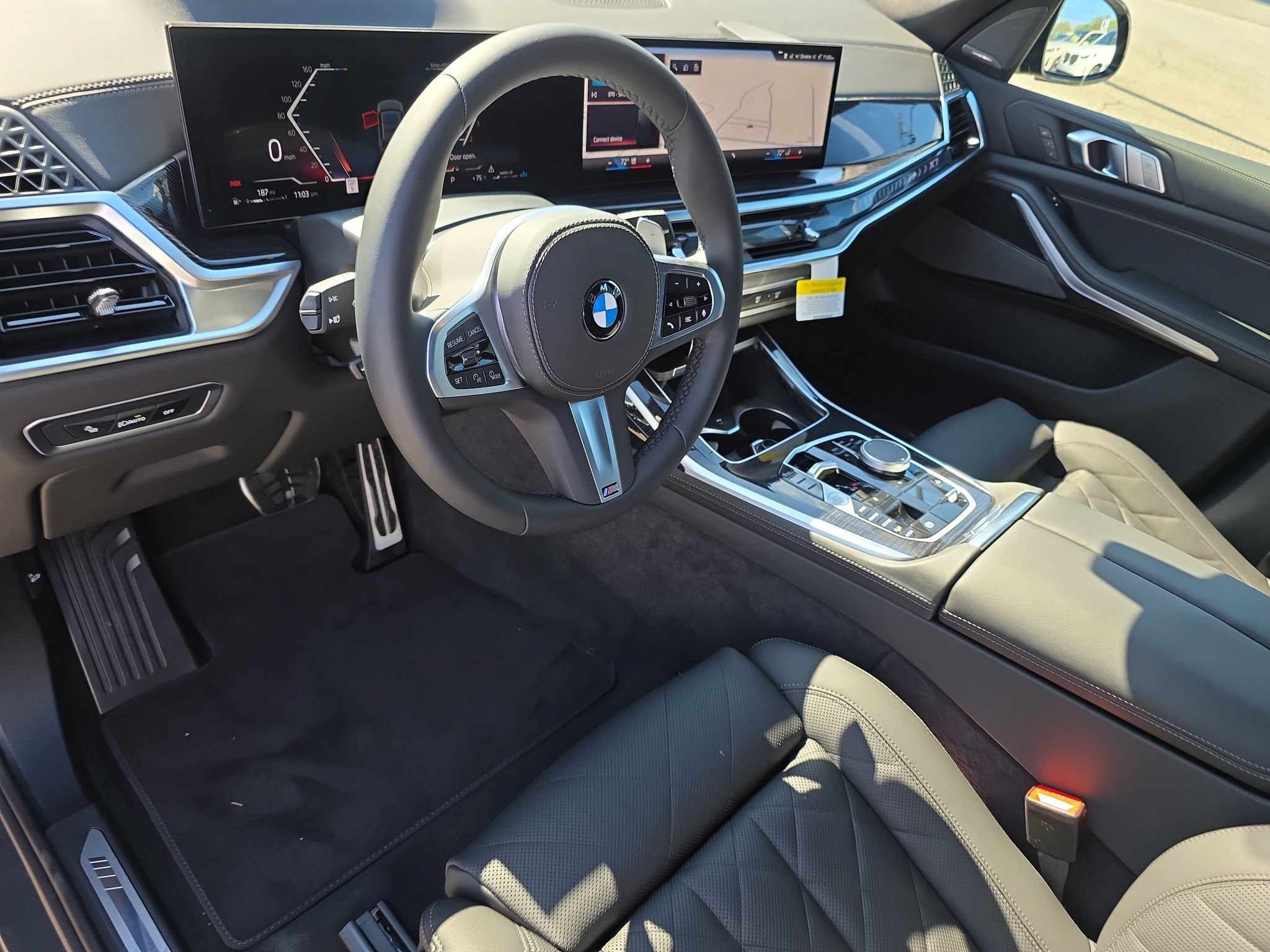 New 2027 BMW X7 xDrive40i w/ M Sport Package AWD/4WD image 9