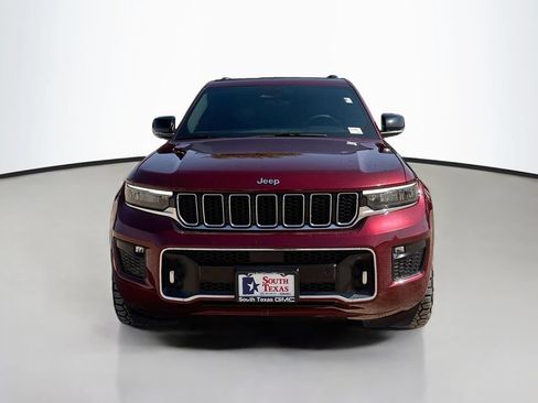 Used 2023 Jeep Grand Cherokee Overland AWD/4WD image 2