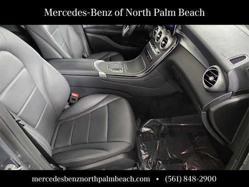 Certified 2021 Mercedes-Benz GLC 300 image 30