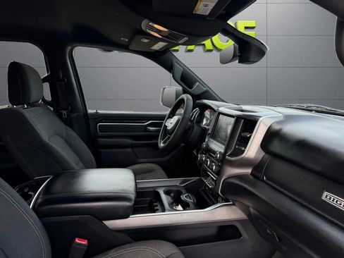 Used 2019 RAM 1500 Big Horn AWD/4WD image 23