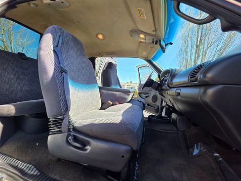 Used 2001 Dodge Ram 2500 Truck 4x4 Quad Cab image 14