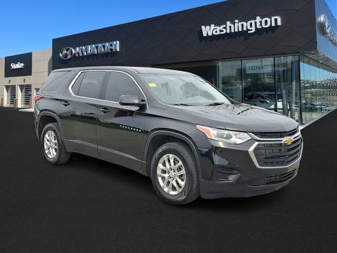 Used 2020 Chevrolet Traverse LS w/ LPO, Floor Liner Package image 1