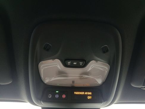 Used 2024 Chevrolet Colorado Trail Boss w/ Advanced Trailering Package AWD/4WD image 7