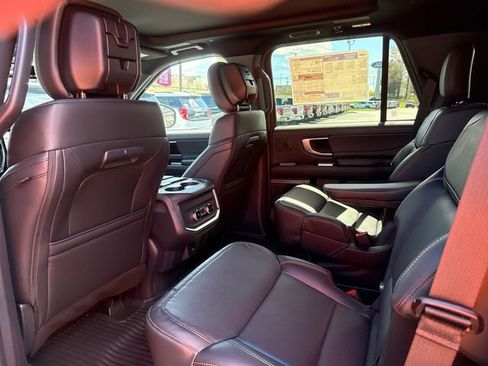 New 2026 Ford Expedition Platinum AWD/4WD image 10