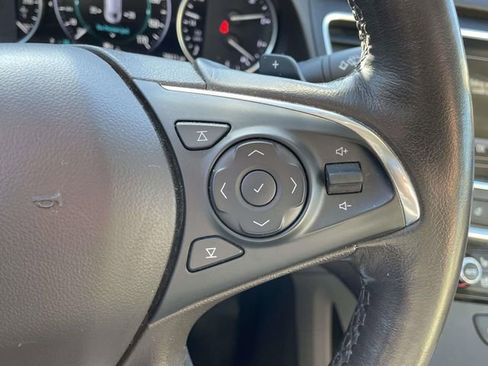 Used 2017 Buick LaCrosse Premium w/ Driver Confidence Package #2 image 21