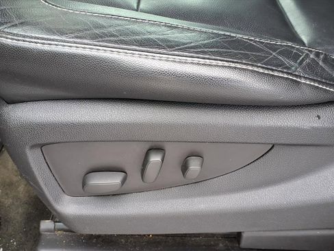 Used 2016 Chevrolet Silverado 1500 LT w/ LPO, Black Pack image 19