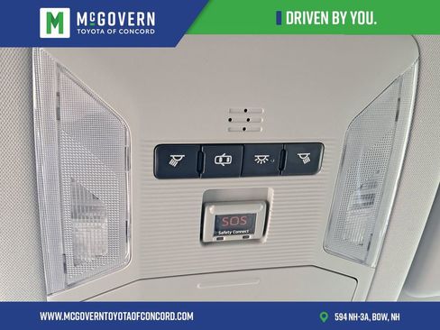 Used 2019 Toyota RAV4 LE w/ Carpet Mat Package image 19