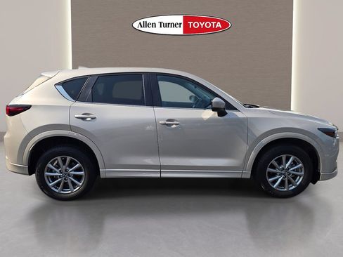 Used 2025 MAZDA CX-5 AWD 2.5 S w/ Preferred Package image 6