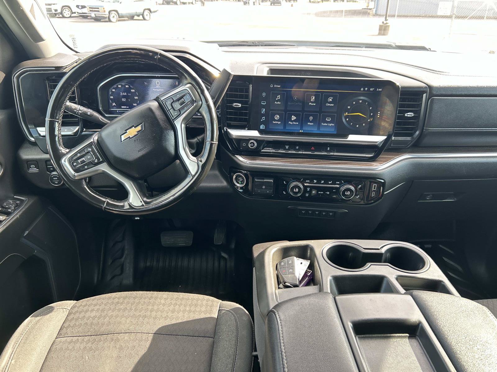 Used 2024 Chevrolet Silverado 2500 LT w/ Convenience Package AWD/4WD image 26