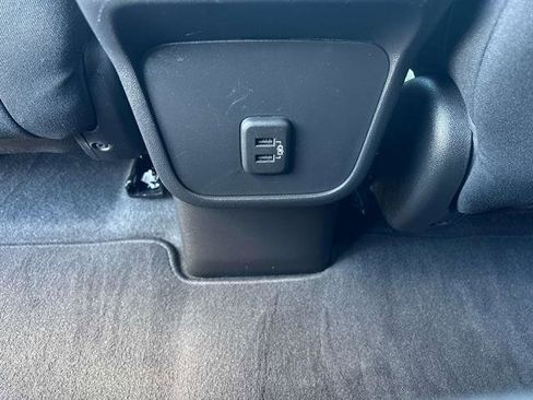 Used 2022 Chevrolet Equinox LT image 12