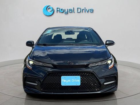 Used 2021 Toyota Corolla SE w/ Carpet Mat Package (TMS) FWD image 9