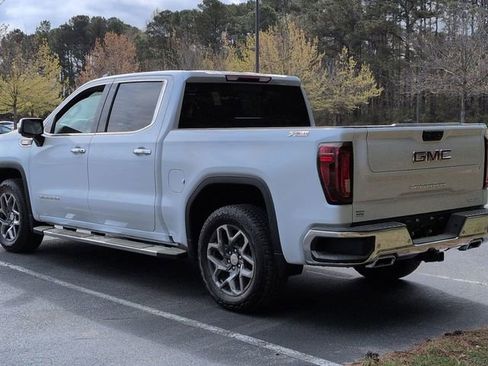 New 2026 GMC Sierra 1500 SLT w/ SLT Premium Plus Package AWD/4WD image 5
