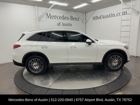 Certified 2026 Mercedes-Benz GLC 300 image 9